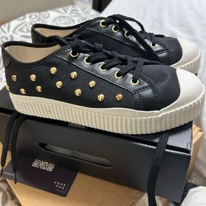 Worn once Gianni Binni sneakers